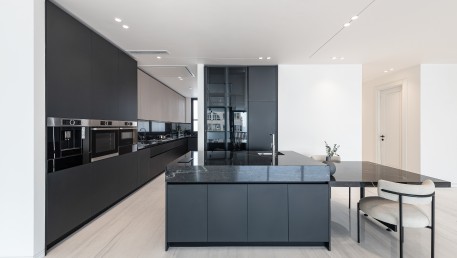 Modern_kitchen_3.jpg